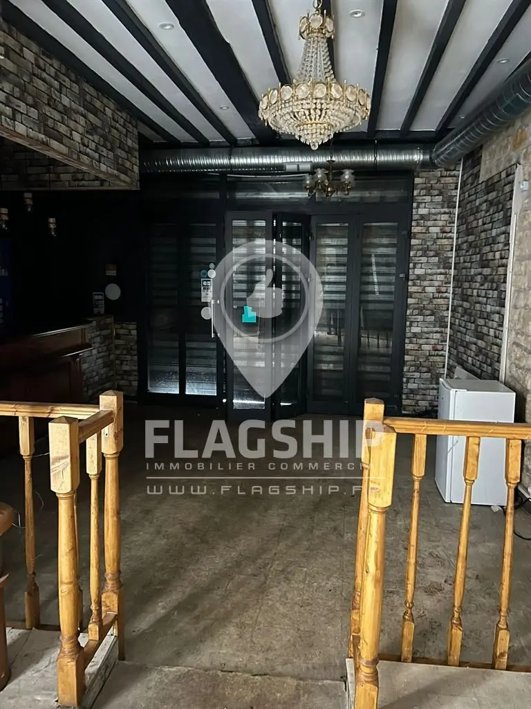 Location — commerce Paris Rue de bagnolet