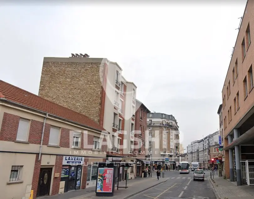 Bureaux — commerce Saint-Ouen-sur-Seine Proche Mairie de Saint Ouen