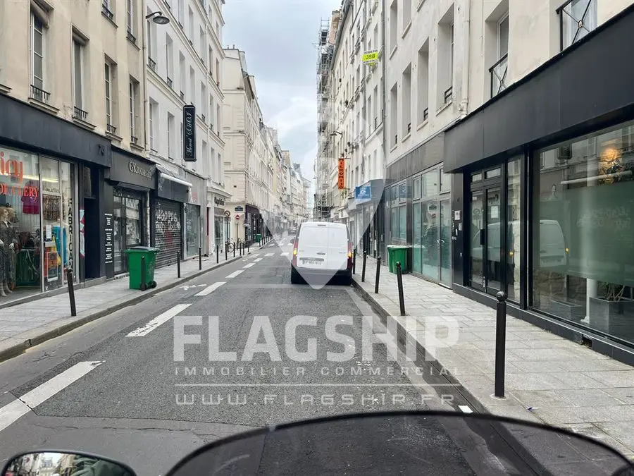 Location — commerce Paris Paris