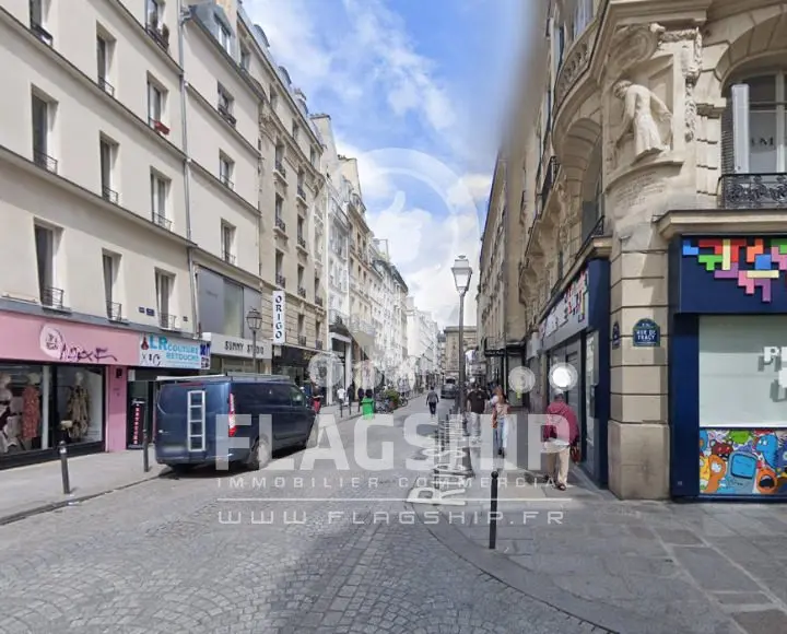 Location — commerce Paris Strasbourg Saint Denis