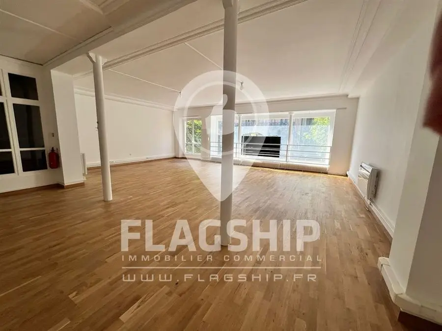Bureaux — commerce Paris Etienne Marcel