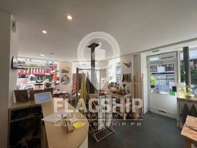 Cession de bail — commerce Paris Rue St Maur/rue St Ambroise