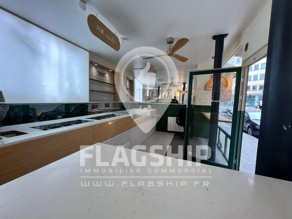 Boutique en location — Paris — Rue de Berri
