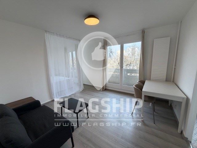 Boutique en location — Le Pré-Saint-Gervais — Porte des Lilas
