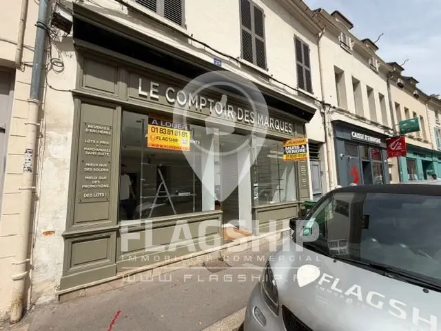 Murs à vendre — commerce Montfort-l'Amaury Montfort L Amaury