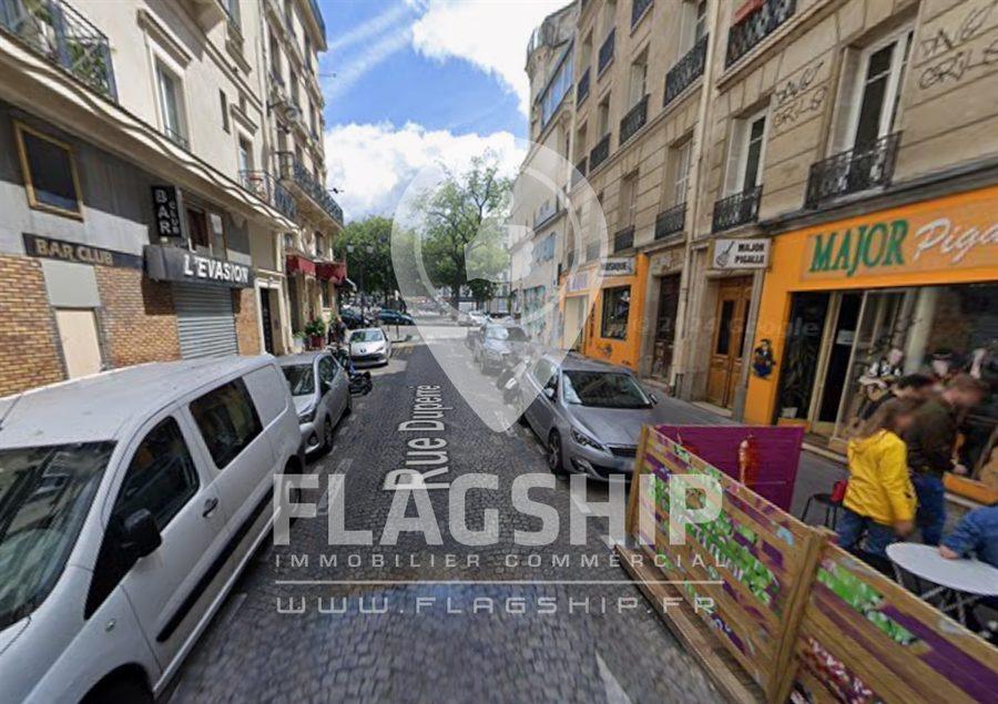 Location — commerce Paris Pigalle