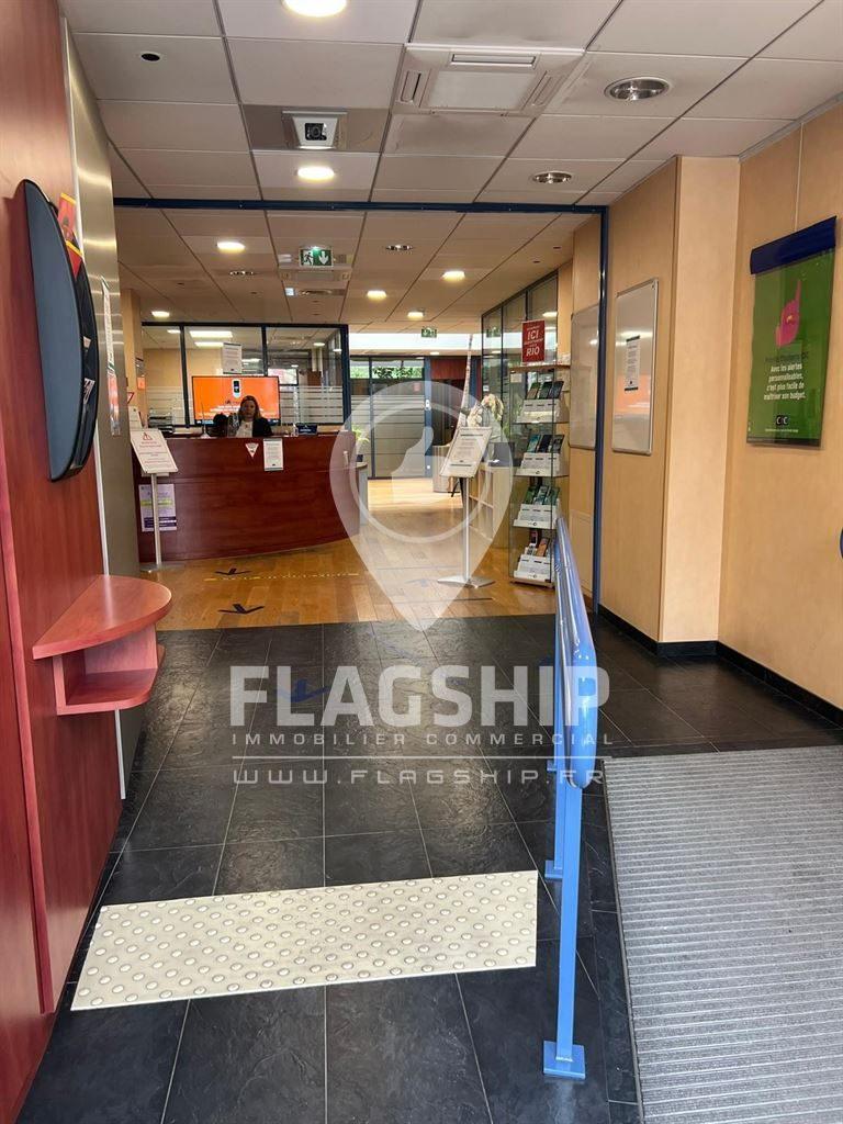 Location — commerce Corbeil-Essonnes Corbeil Essonne