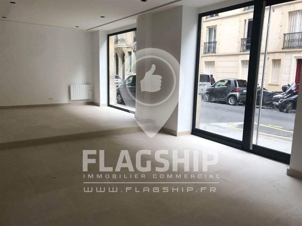 commerce en location sur PARIS (75007)