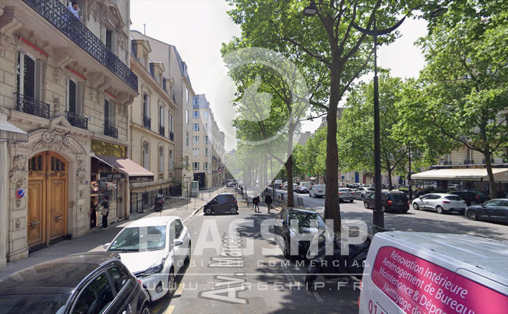 commerce en location sur PARIS (75008)