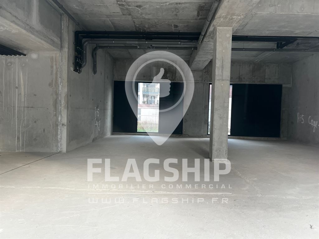 Location Commerce Romainville 93230 ROMAINVILLE