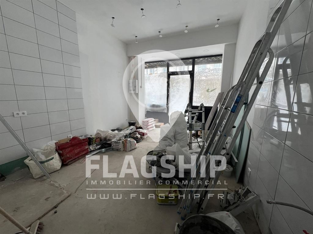 commerce en location sur PARIS (75015)